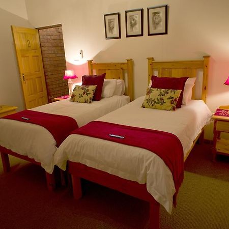 The Willows Guesthouse Блумфонтейн Екстер'єр фото